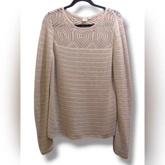 GAP Sweaters - GAP Crochet Yoke Pattern Oatmeal Heather Cotton Knit Long Sleeve Sweater Top- L
